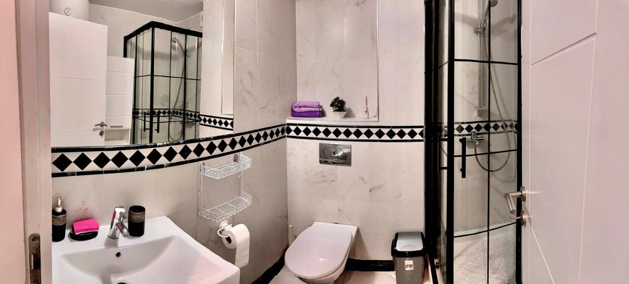 Apartamento Dorotea Butterfly Budva Exterior foto