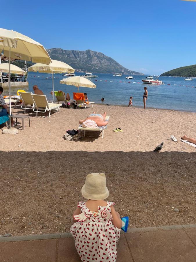Apartamento Dorotea Butterfly Budva Exterior foto